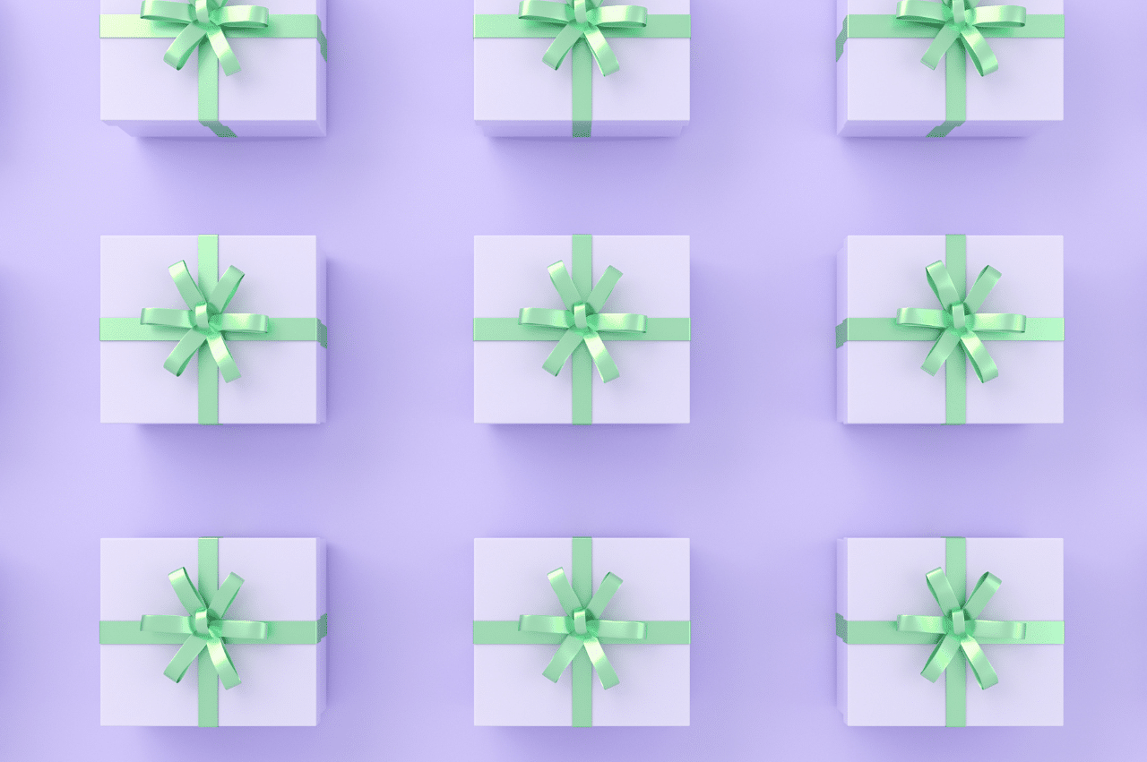 Purple gift boxes with a light green bow lined up evenly spaced on a purple background.